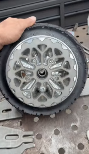 6” Astro rims and 80/65/6” tire